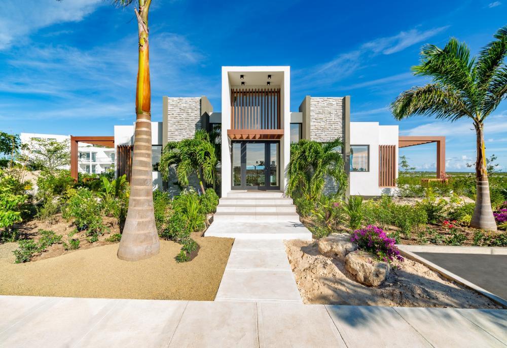 Solara: A Refined Beachfront Escape in Turks and Caicos